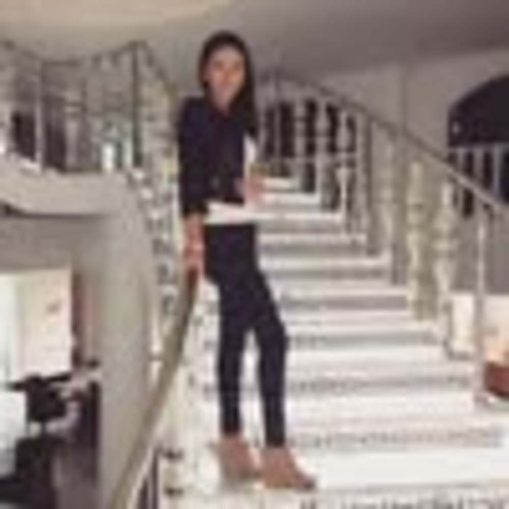 Meet your Posher, Natalie